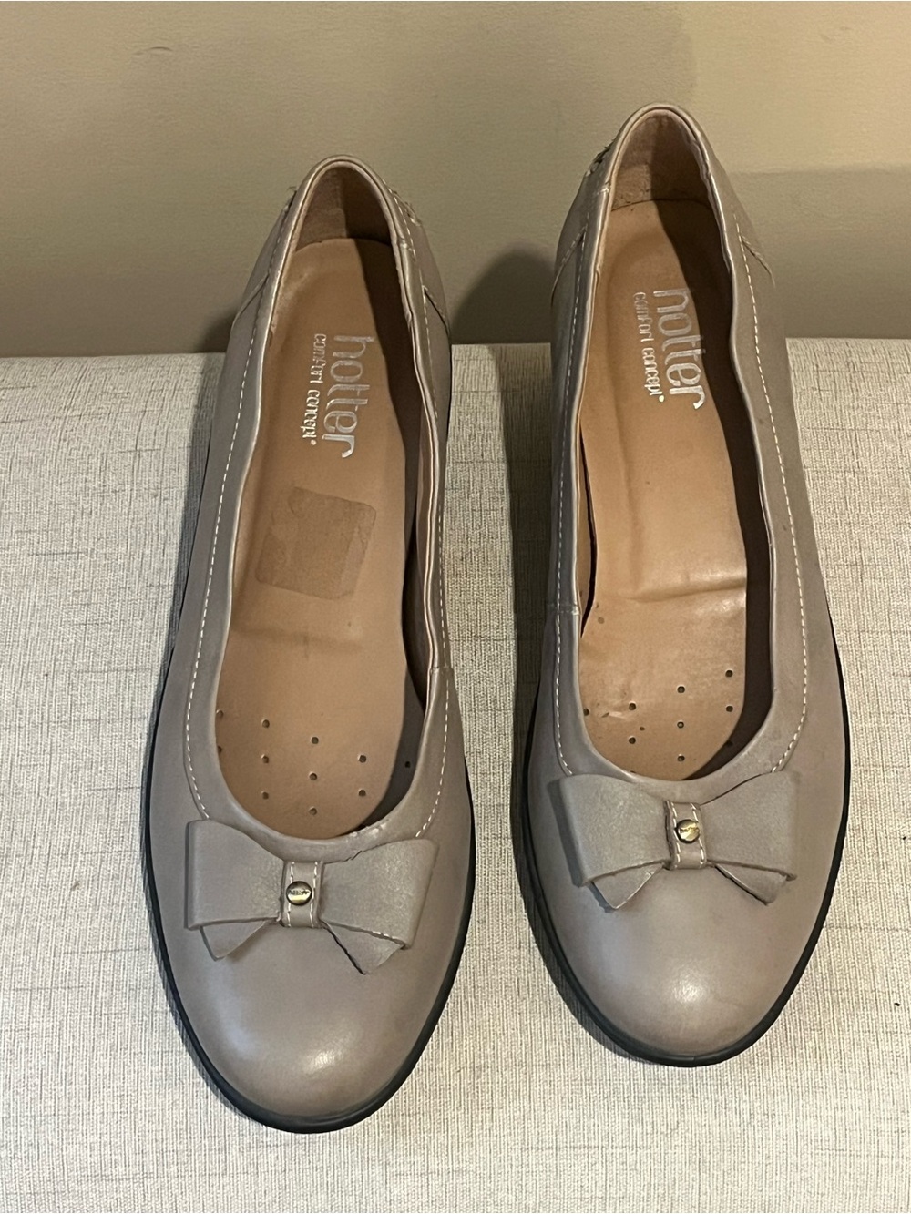 hotter Taupe Bow Slip-On Wedges, size US 10/EU 42